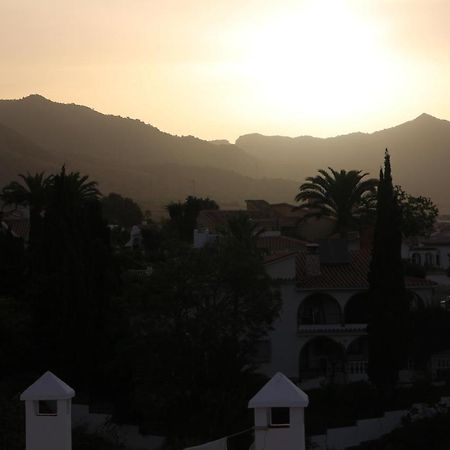 Apartment Verano Azul Nerja Bagian luar foto