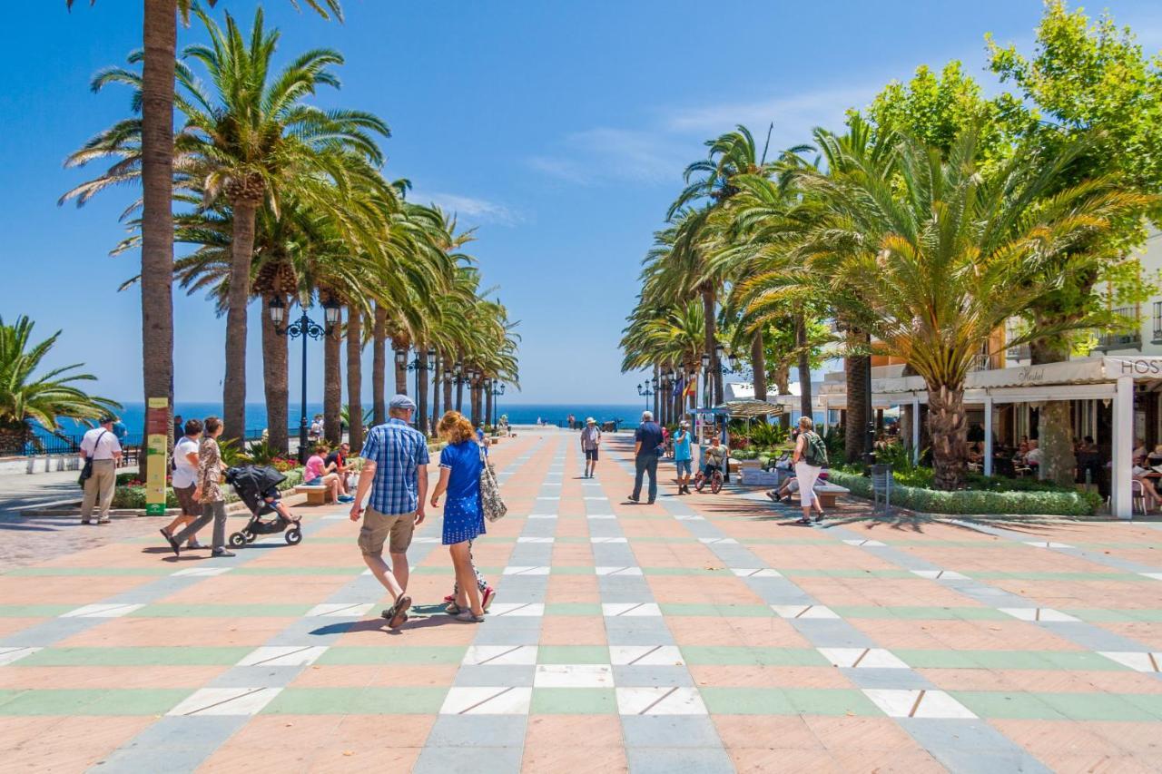 Apartment Verano Azul Nerja Ruang foto