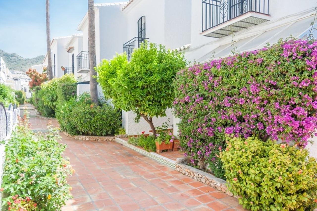 Apartment Verano Azul Nerja Ruang foto