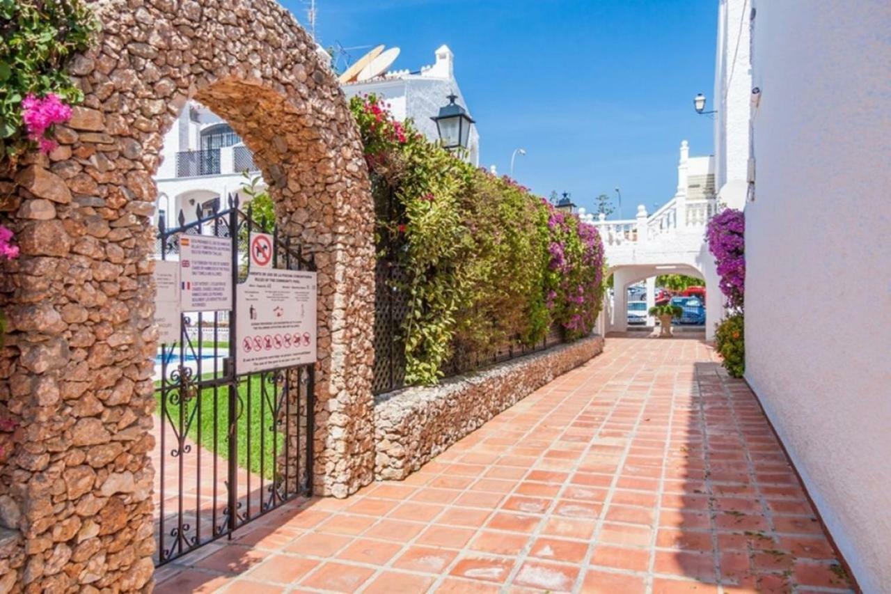 Apartment Verano Azul Nerja Bagian luar foto