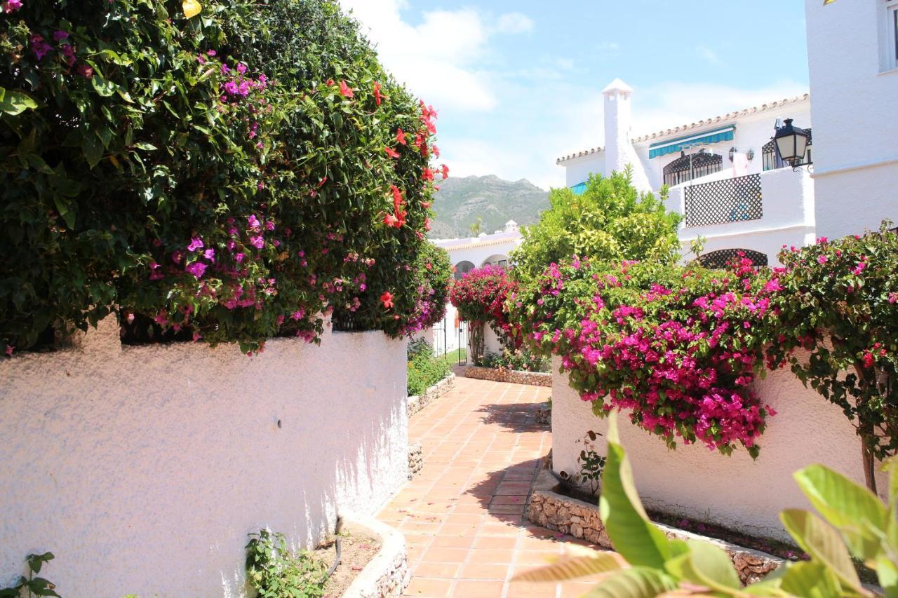 Apartment Verano Azul Nerja Bagian luar foto